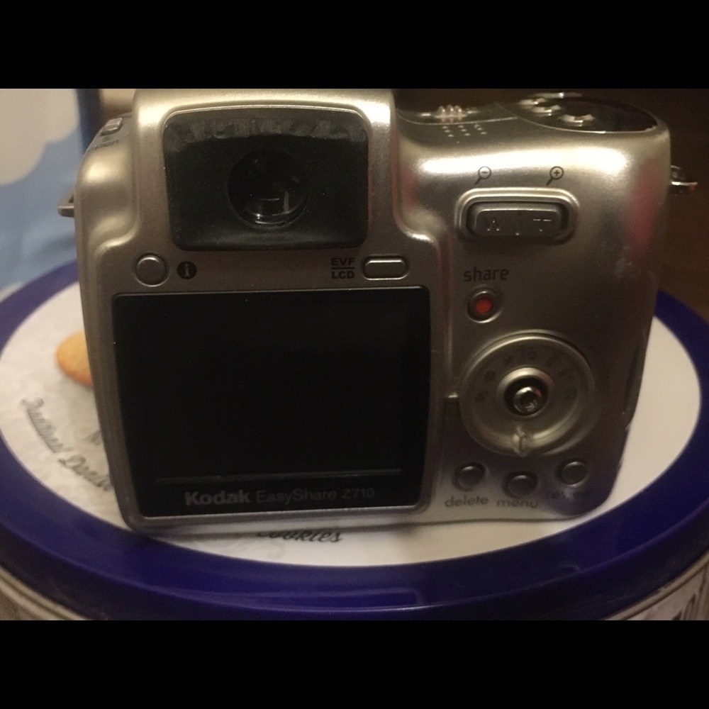 Sony camera - Picture 2 of 4